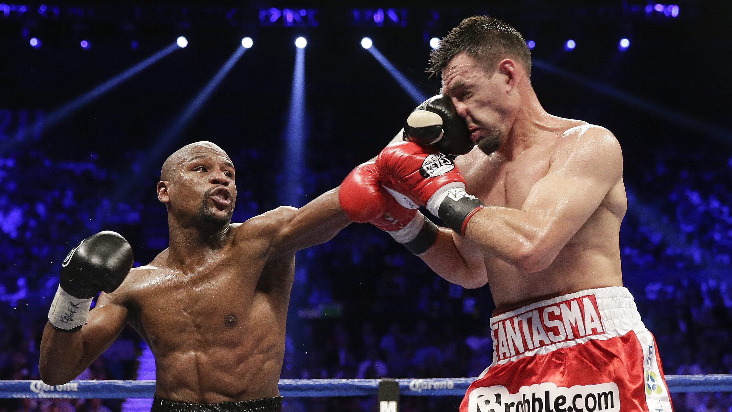 星空体育全站-【战术创新】如何组合攻与守打出精彩比赛？，攻守基础配合,和攻守基本战术之间的区别