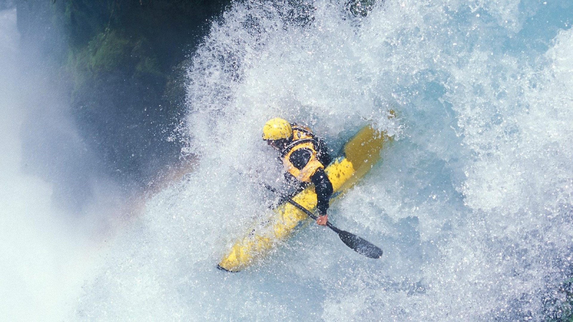 【智能球场】未来比赛场地与科技结合的可能性，智能化足球场